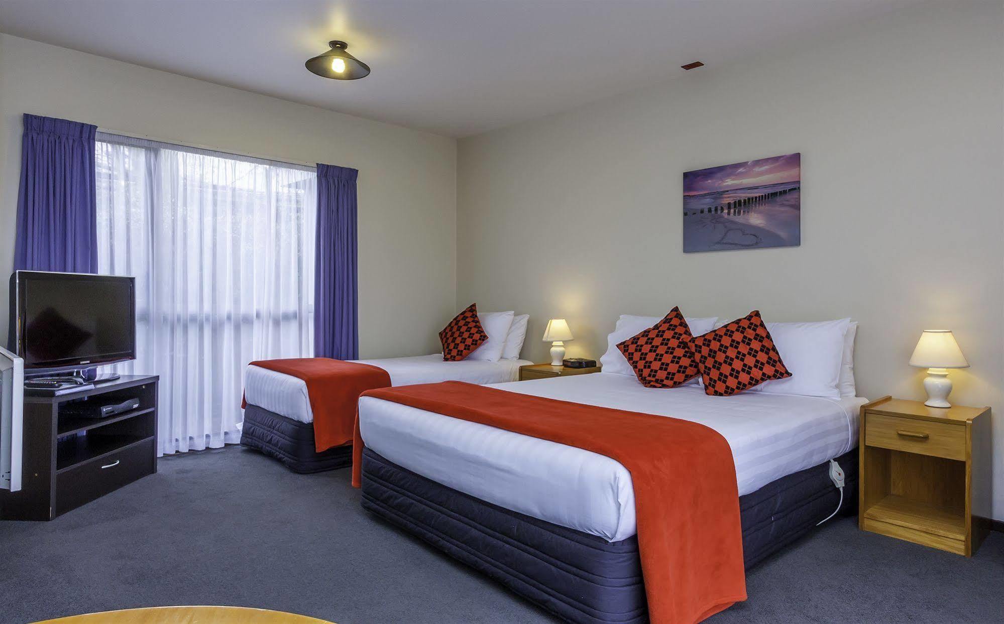 Deans Bush Motel Christchurch Exterior photo